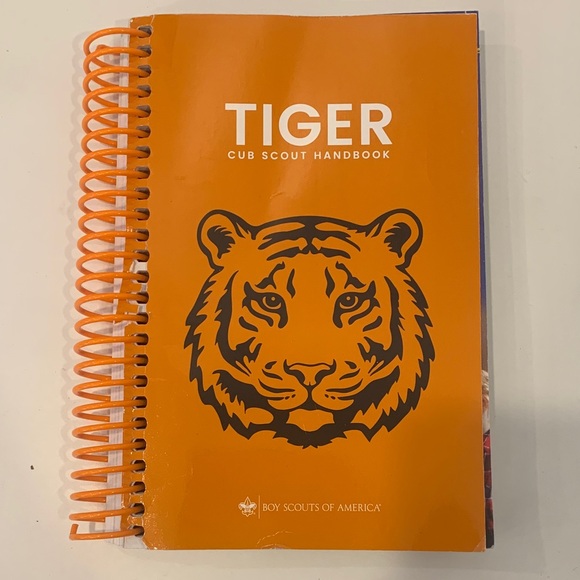 Cub Scouts of America Uniform Set - Youth medium shirt and S/M cap Tiger. - Picture 4 of 4